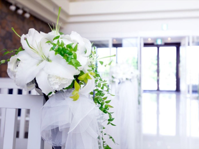 結婚式場の運営